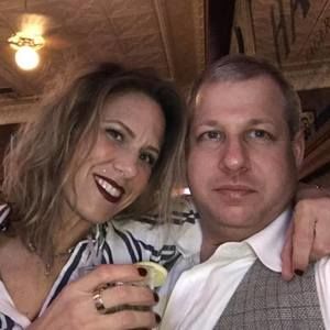 Meet your Posher, Carrie